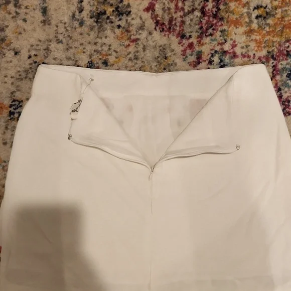 Umgee SZ M Embroidered Floral Skirt - Picture 4 of 8